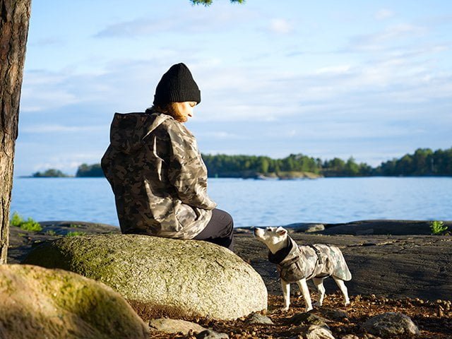 Paikka Human Visibility regnfrakke, camo, dame-model