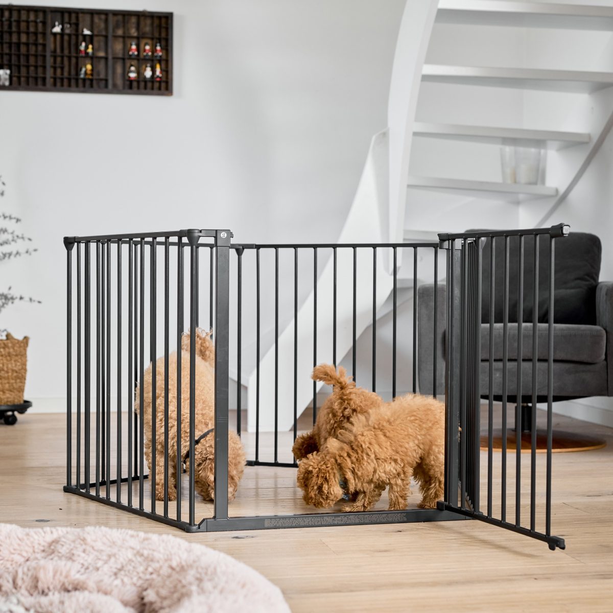 DogSpace Max multi expandable Pet room divider, black